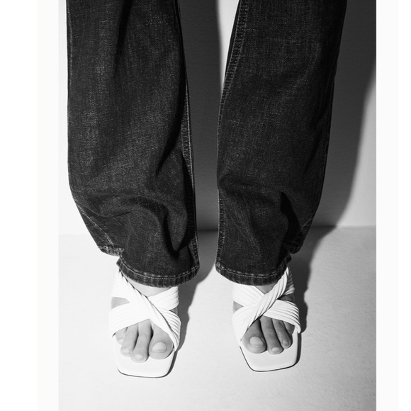 Zara pleated strap heeled sandals - Picture 6 of 9